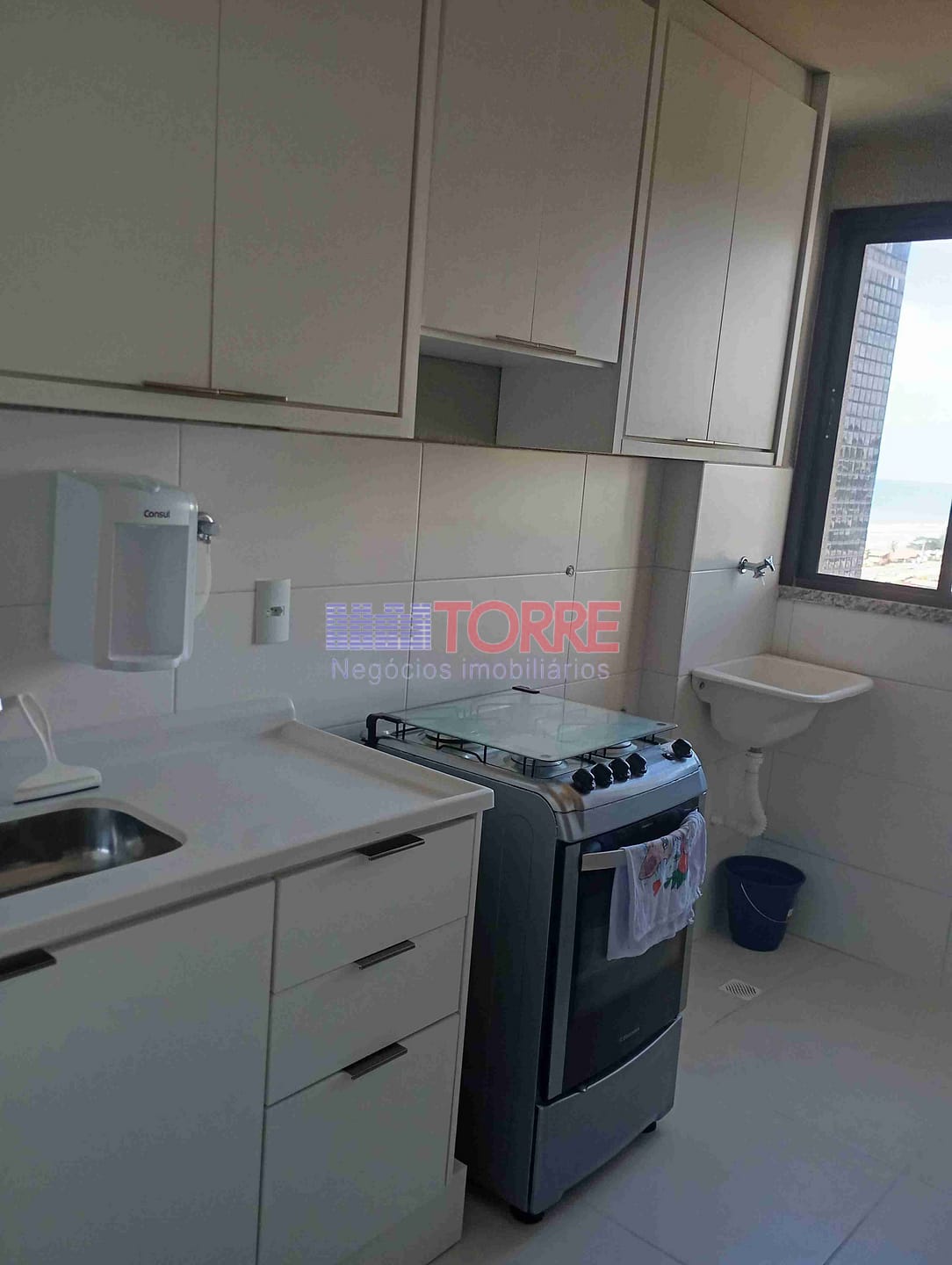 Apartamento para alugar com 2 quartos, 63m² - Foto 28