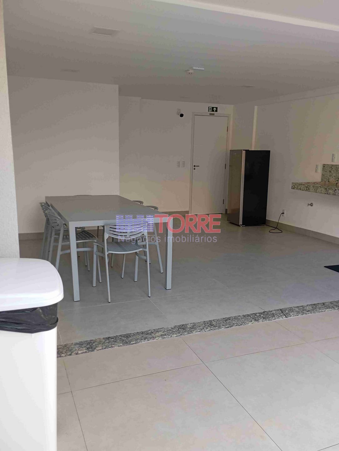 Apartamento para alugar com 2 quartos, 63m² - Foto 9