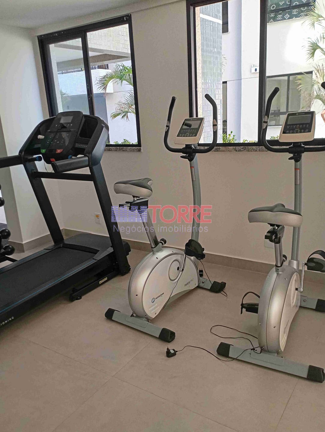 Apartamento para alugar com 2 quartos, 63m² - Foto 4