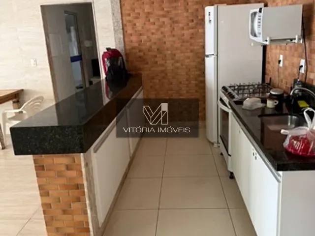 Apartamento 2 quartos e 1 banheiro, à venda, no bairro Morada de Camburi em Vitória