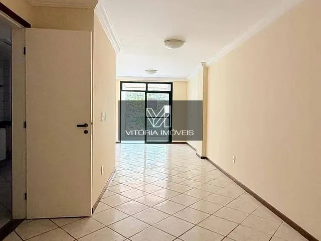 Apartamento 3 quartos e 3 banheiros, à venda, no bairro Jardim da Penha em Vitória