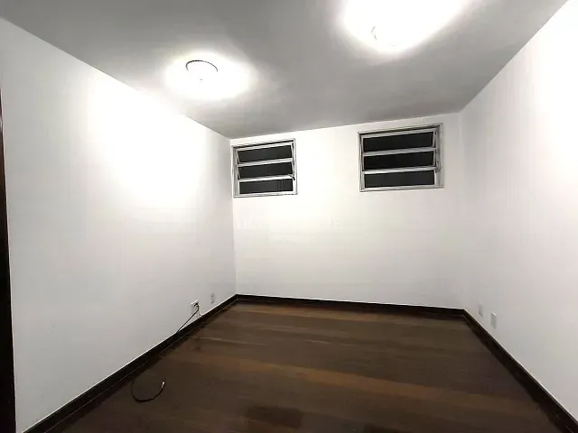 Apartamento com 40m² 1 quarto e 1 banheiro, para alugar, no bairro Vila Muqui em Teresópolis
