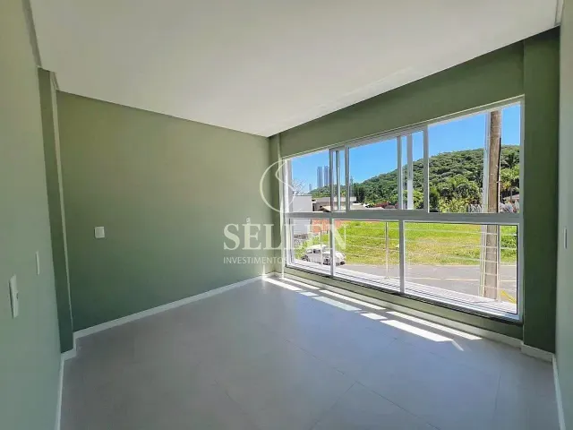 Apartamento 1 quarto e 1 banheiro, para alugar, no bairro São Judas Tadeu em Balneário Camboriú