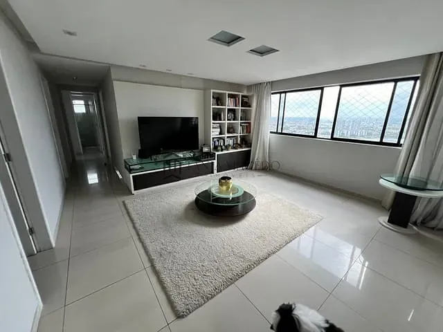 Apartamento 4 quartos e 5 banheiros, à venda, no bairro Monteiro em Recife