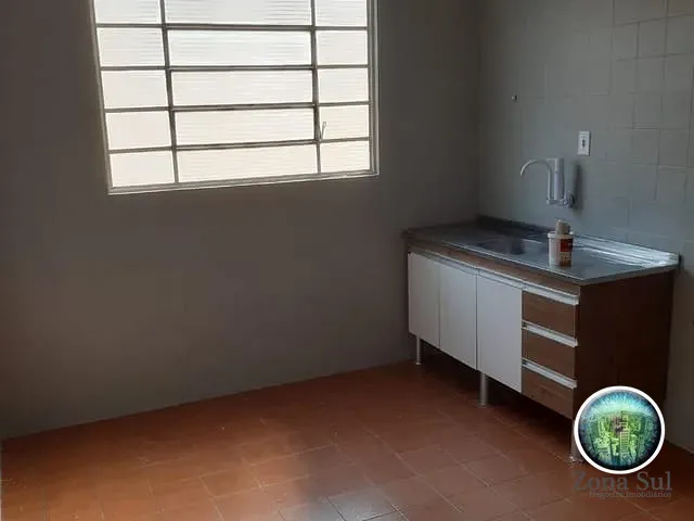 Apartamento 3 quartos e 1 banheiro, à venda, no bairro Vila Trujillo em Sorocaba
