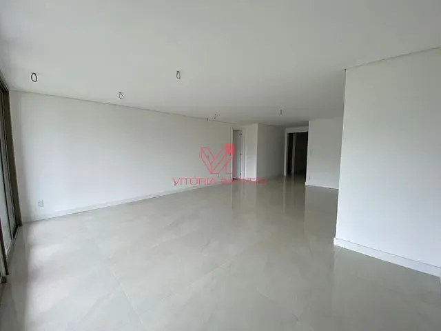Apartamento 3 quartos e 4 banheiros, à venda, no bairro Enseada do Suá em Vitória