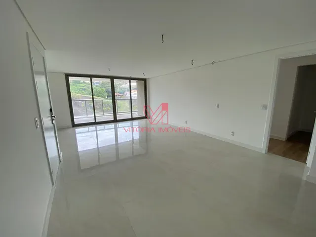 Apartamento 3 quartos e 4 banheiros, à venda, no bairro Enseada do Suá em Vitória