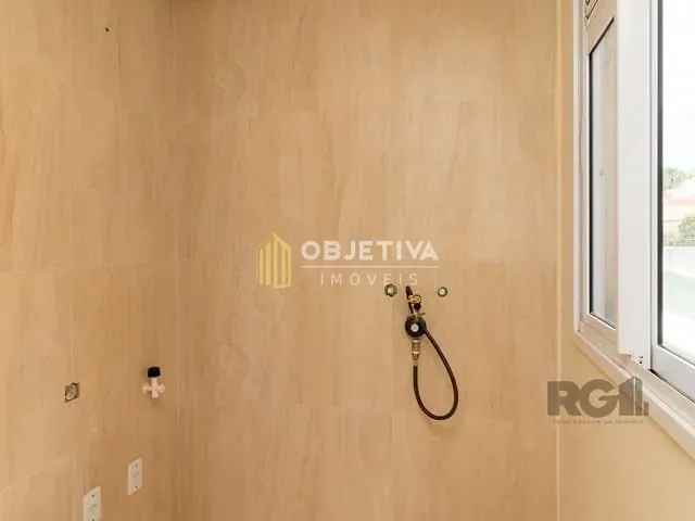 Apartamento 2 quartos e 3 banheiros, à venda, no bairro Jardim Sabará em Porto Alegre