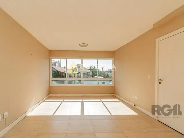 Apartamento 2 quartos e 3 banheiros, à venda, no bairro Jardim Sabará em Porto Alegre