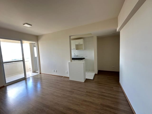 Apartamento com 109m² 3 quartos e 2 banheiros, para alugar, no bairro Aurora em Londrina