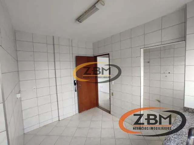 Apartamento com 105m² 2 quartos e 2 banheiros, à venda, no bairro Centro em Londrina