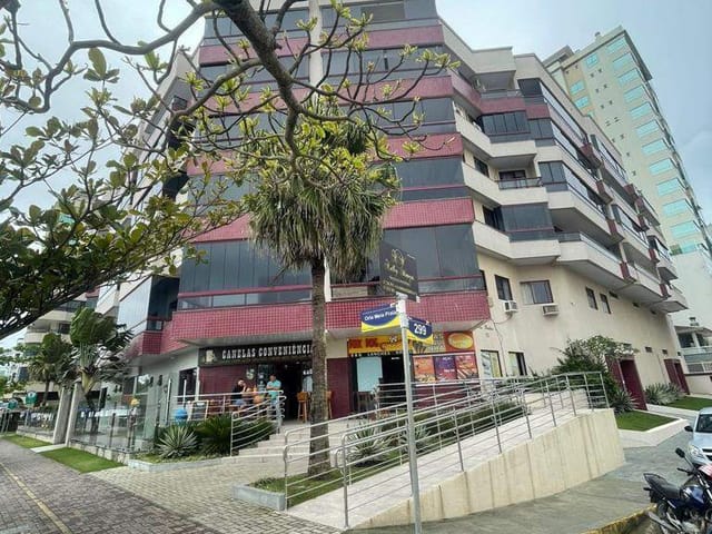 Foto do Apartamento - PRÉDIO FRENTE MAR Apartamento à venda, Meia Praia, Itapema, SC | Interpraias Imóveis