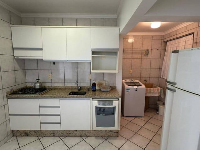 Foto do Apartamento - PRÉDIO FRENTE MAR Apartamento à venda, Meia Praia, Itapema, SC | Interpraias Imóveis