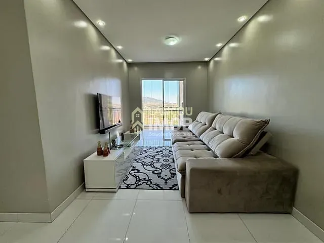 Apartamento 2 quartos e 1 banheiro, à venda, no bairro Jardim Flórida em Jundiaí