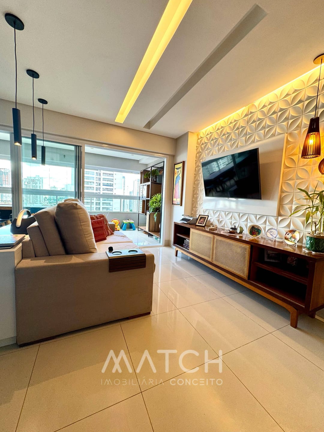 Apartamento à venda com 103 m² e 3 suítes no Setor Bueno, Goiânia, GO