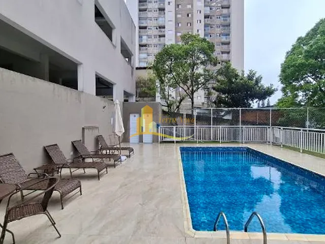 Apartamento 2 quartos e 1 banheiro, à venda, no bairro Vila Carmosina em São Paulo