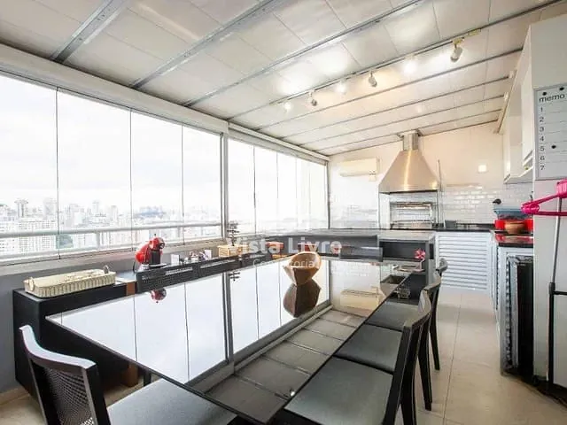 Apartamento com 115m² 3 quartos e 2 banheiros, à venda, no bairro Barra Funda em São Paulo