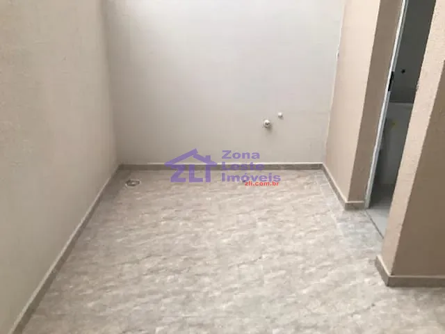 Apartamento com 32m² 1 quarto e 1 banheiro, à venda, no bairro Vila Carrao em São Paulo