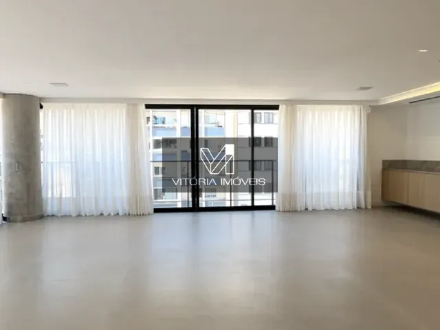 Apartamento 4 quartos e 5 banheiros, à venda, no bairro Barro Vermelho em Vitória