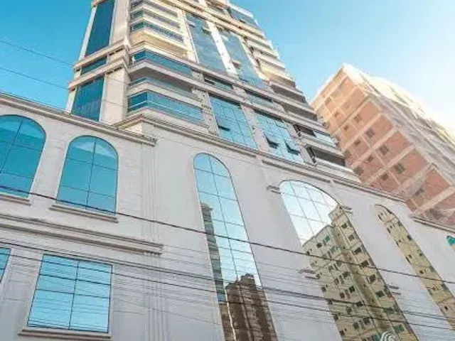 Apartamento com 120m² 3 quartos e 4 banheiros, à venda, no bairro Meia Praia em Itapema