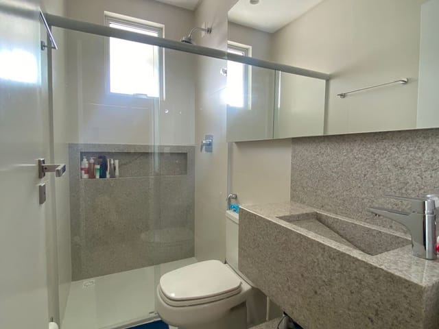 Apartamento com 68m² 2 quartos e 2 banheiros, à venda, no bairro Praia Brava de Itajaí em Itajaí