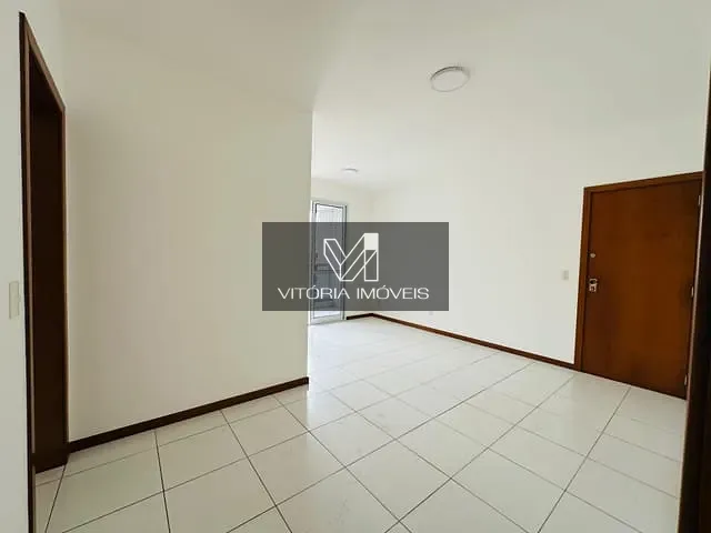 Apartamento 2 quartos e 2 banheiros, à venda, no bairro Mata da Praia em Vitória
