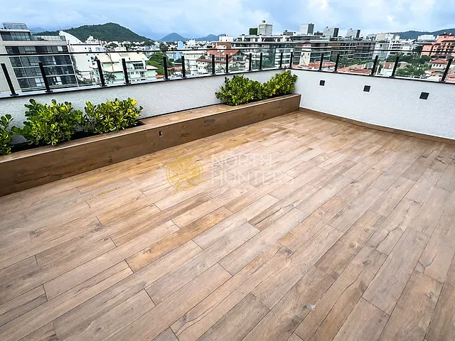 Apartamento com 119m² 1 quarto e 2 banheiros, à venda, no bairro Jurerê em Florianópolis