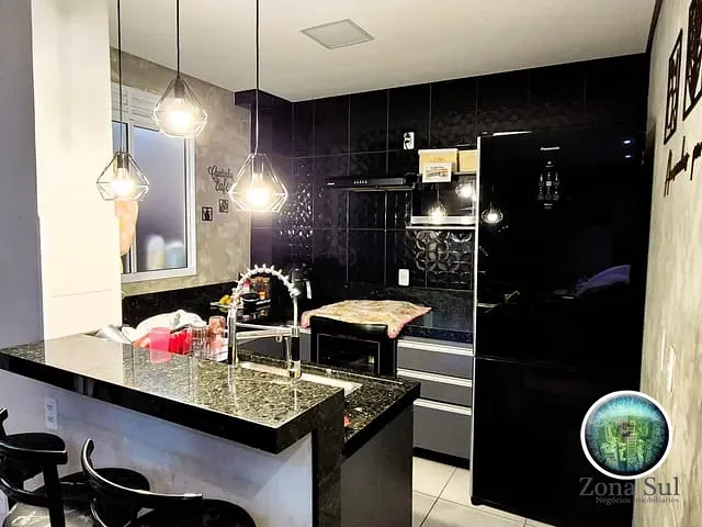 Apartamento 2 quartos e 1 banheiro, à venda, no bairro Jardim Karolyne em Votorantim