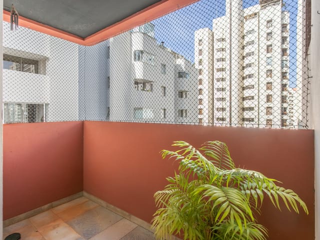 Apartamento com 120m² 3 quartos e 4 banheiros, à venda, no bairro Moema em São Paulo