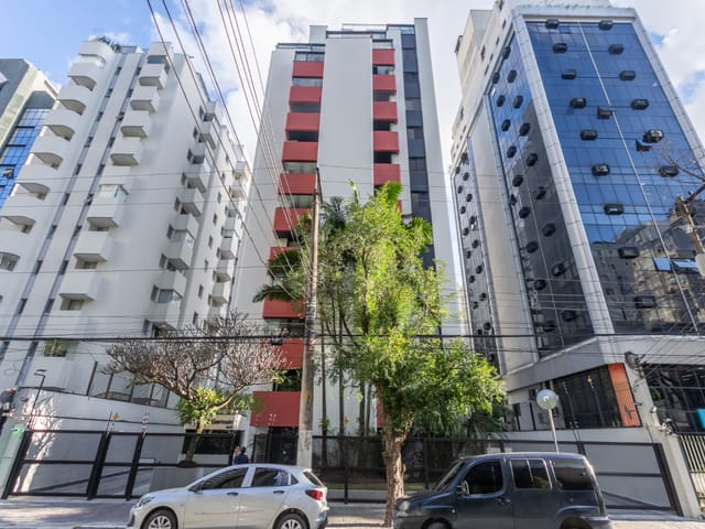 Apartamento com 120m² 3 quartos e 4 banheiros, à venda, no bairro Moema em São Paulo