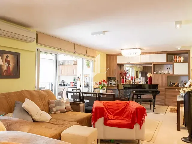 Apartamento com 168m² 3 quartos e 4 banheiros, à venda, no bairro Barra Funda em São Paulo