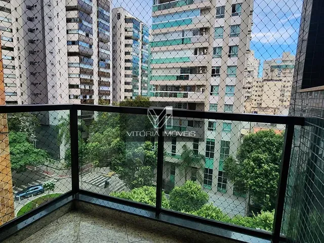 Apartamento 4 quartos e 3 banheiros, para alugar, no bairro Praia do Canto em Vitória
