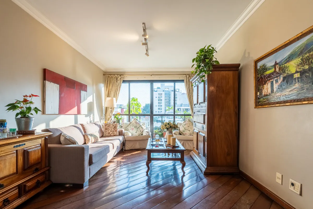 Apartamento para venda em Vila Madalena com 3 quartos, sendo 1 suíte, 132m²