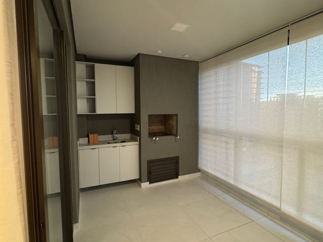 Apartamento com 133m² 3 quartos e 4 banheiros, à venda, no bairro Balneário Perequê em Porto Belo