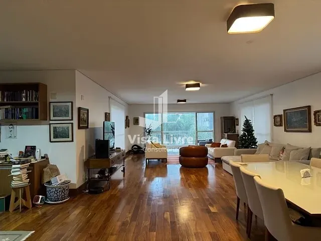 Apartamento com 302m² 4 quartos e 6 banheiros, à venda, no bairro Higienópolis em São Paulo