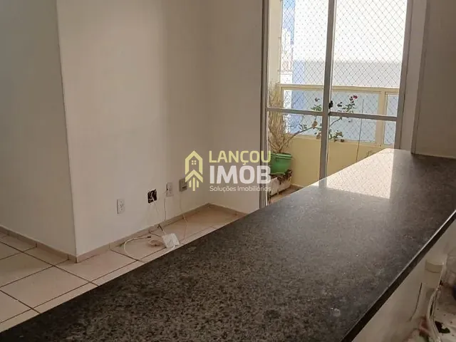 Apartamento com 54m² 3 quartos e 2 banheiros, à venda, no bairro Vila Della Piazza em Jundiaí