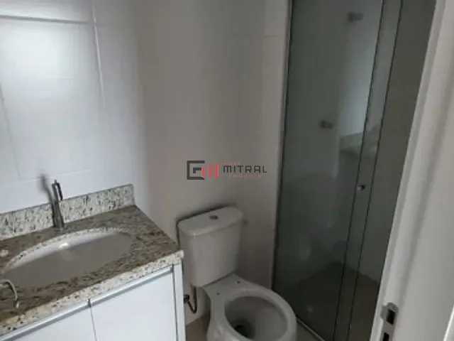 Apartamento 2 quartos e 2 banheiros, à venda, no bairro Jardim Shangri-la A em Londrina