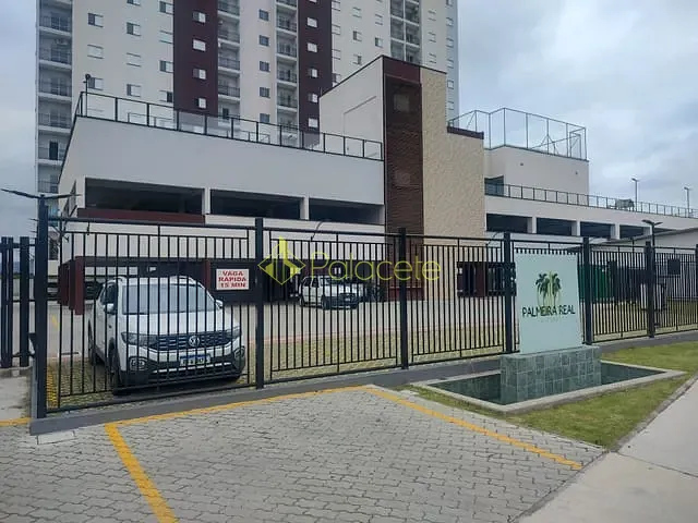 Apartamento 2 quartos e 2 banheiros, à venda, no bairro Crispim em Pindamonhangaba