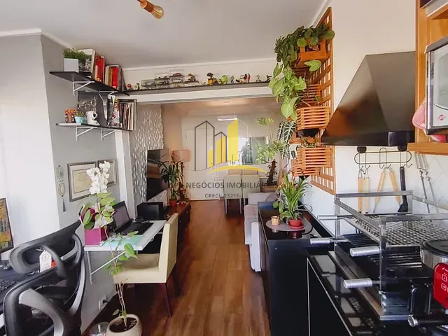 Apartamento 2 quartos e 2 banheiros, à venda, no bairro Parque São Jorge em São Paulo