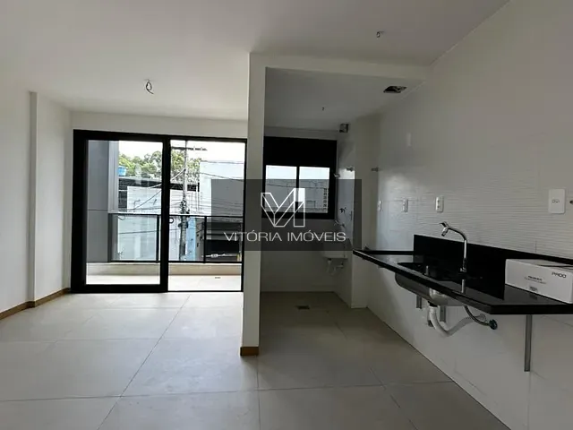 Apartamento 2 quartos e 2 banheiros, à venda, no bairro Jardim da Penha em Vitória