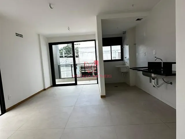 Apartamento 2 quartos e 2 banheiros, à venda, no bairro Jardim da Penha em Vitória
