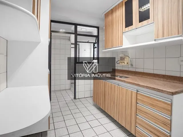 Apartamento 3 quartos e 3 banheiros, à venda, no bairro Praia do Canto em Vitória