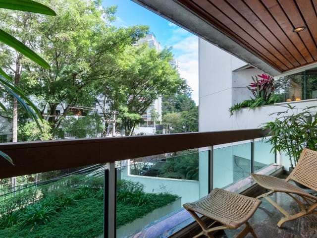 Apartamento com 1000m² 4 quartos e 6 banheiros, à venda, no bairro Real Parque em São Paulo