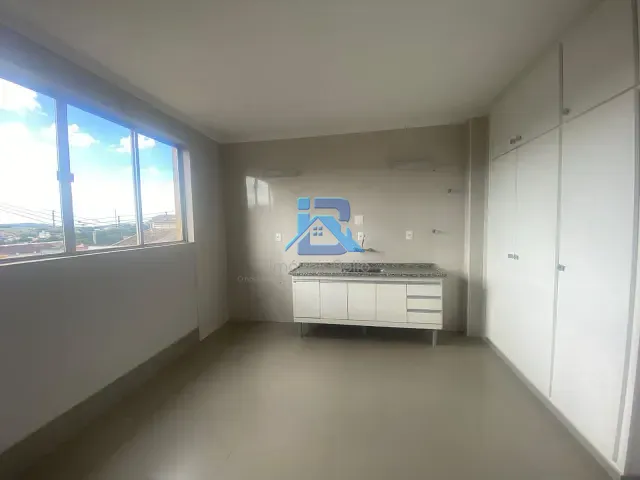 Apartamento com 120m² 2 quartos e 2 banheiros, à venda, no bairro Centro em Itatiba