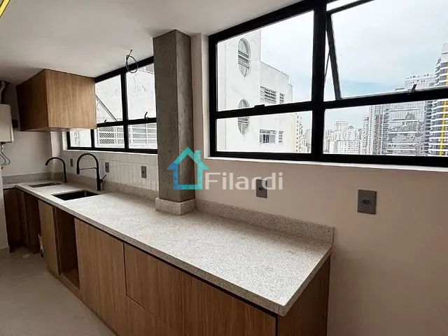 Apartamento 3 quartos e 4 banheiros, à venda, no bairro Vila Olímpia em São Paulo