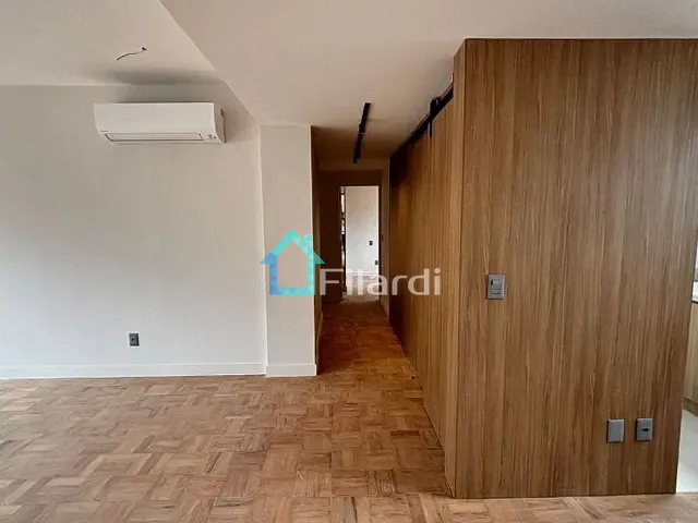 Apartamento 3 quartos e 4 banheiros, à venda, no bairro Vila Olímpia em São Paulo