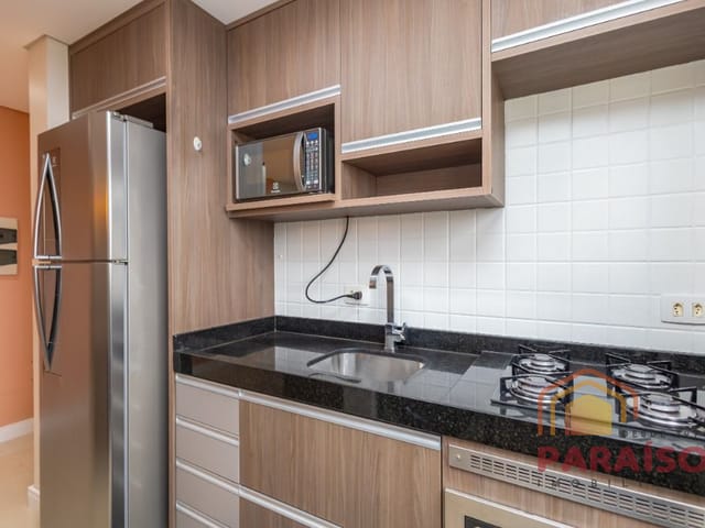 Apartamento 2 quartos e 2 banheiros, para alugar, no bairro Bacacheri em Curitiba