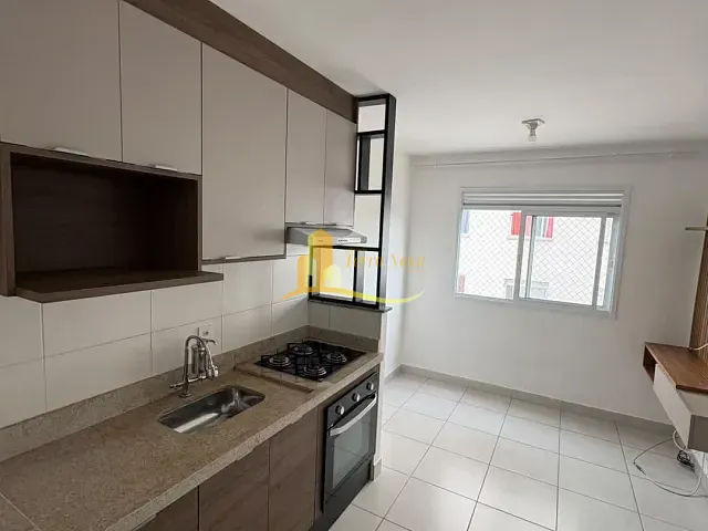 Apartamento 2 quartos e 1 banheiro, à venda ou para alugar, no bairro Itaquera em São Paulo