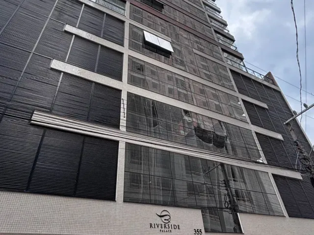 Apartamento com 160m² 3 quartos e 4 banheiros, à venda, no bairro Meia Praia em Itapema