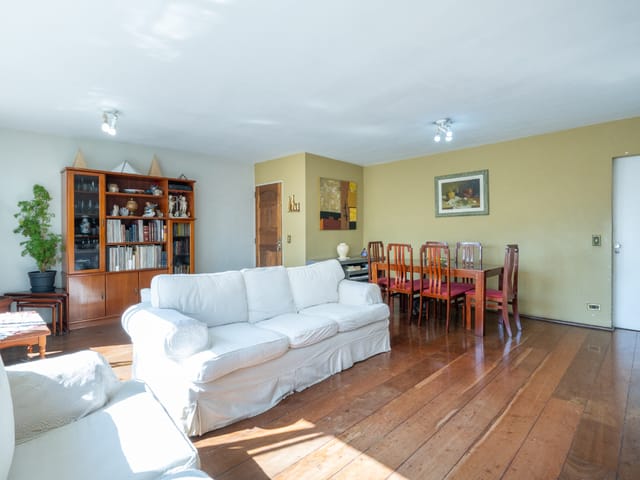 Apartamento com 197m² 3 quartos e 3 banheiros, à venda, no bairro Real Parque em São Paulo